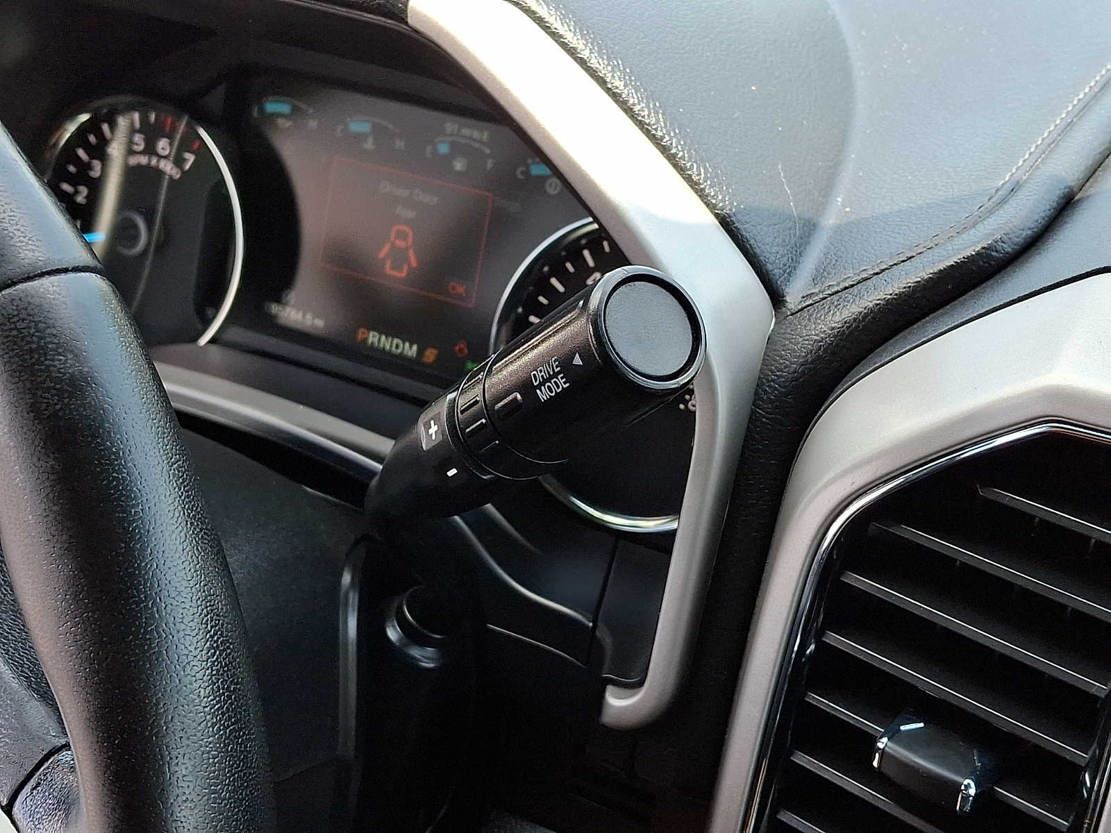 2020 Ford F-150 Lariat - Photo 15