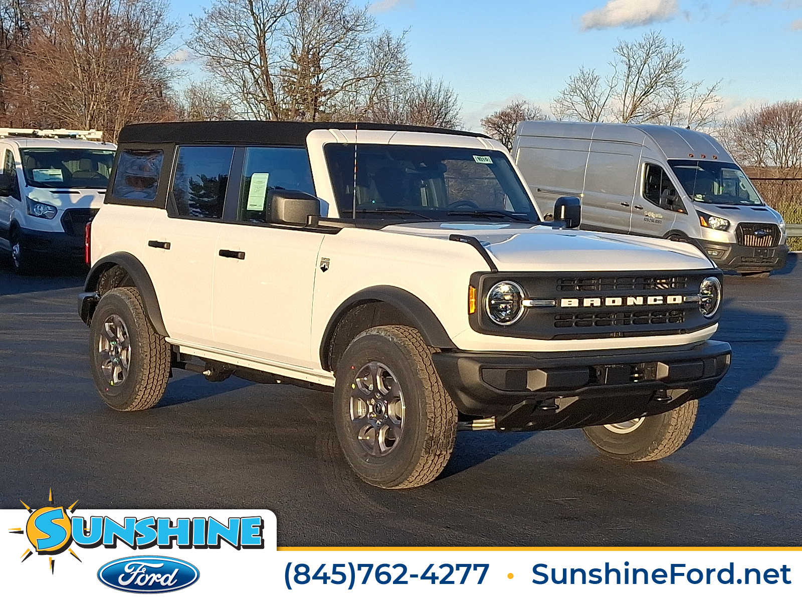 2025 Ford Bronco 4-Door Big Bend's photo