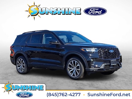 2026 Ford Explorer 4DR 4WD ST-Line 4WD