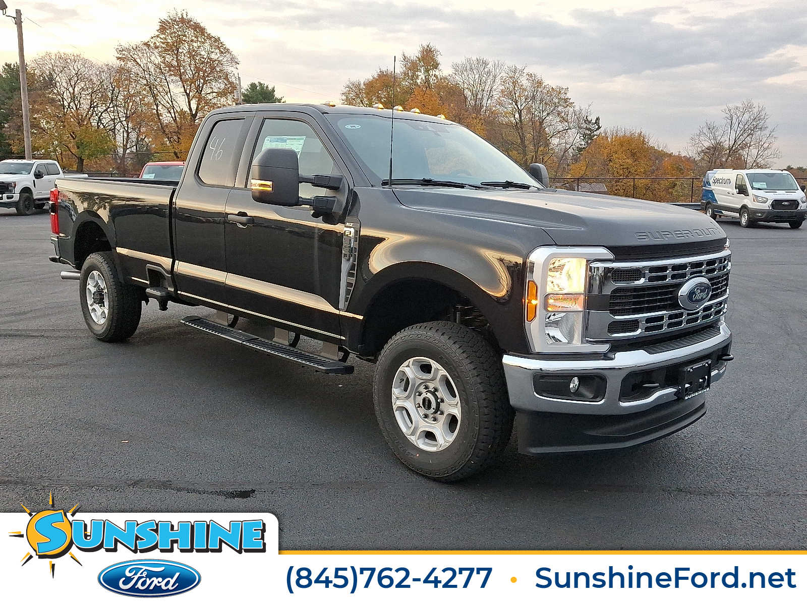 2025 Ford F-350 Super Duty XLT's photo