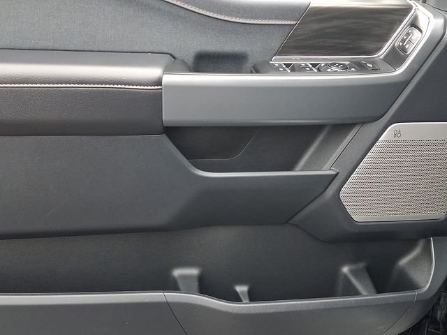 2025 Ford F-150 Lariat - Photo 13