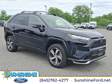 2023 Toyota RAV4 Prime SE (SE)