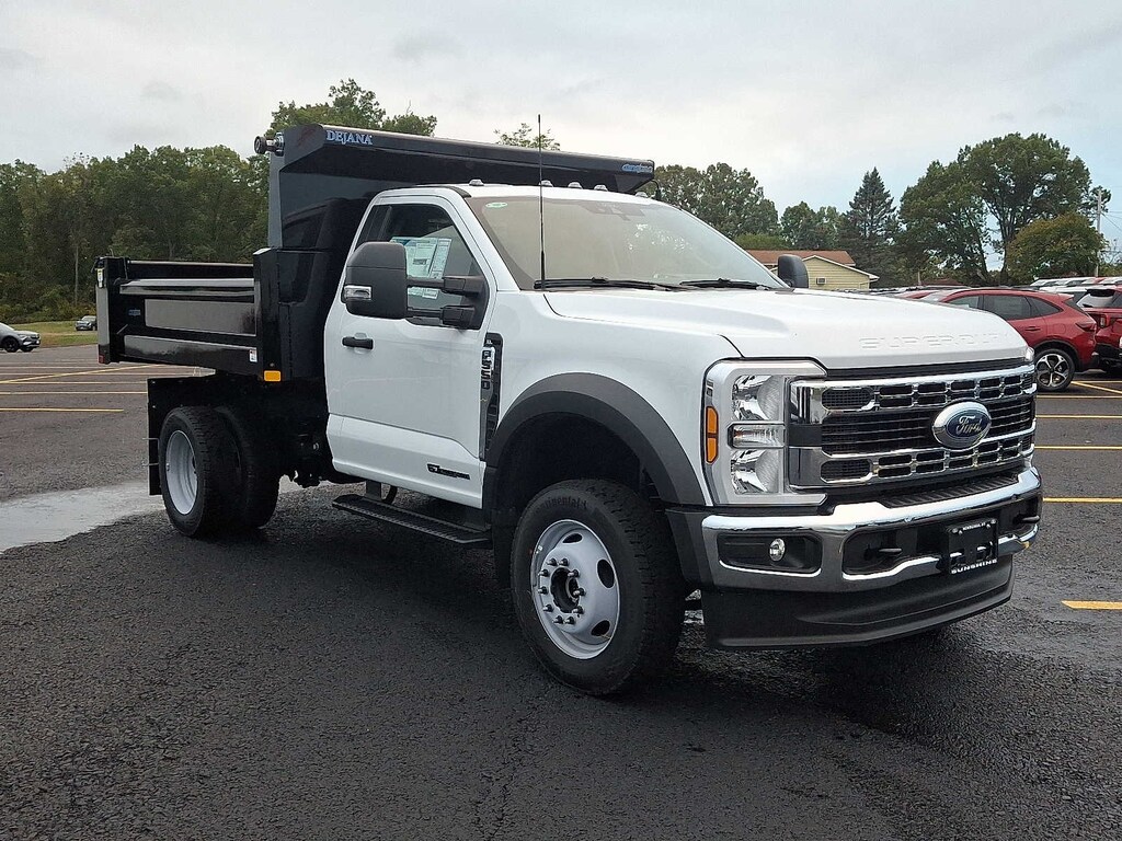 New 2025 Ford Super Duty F-550 DRW F-550 XL