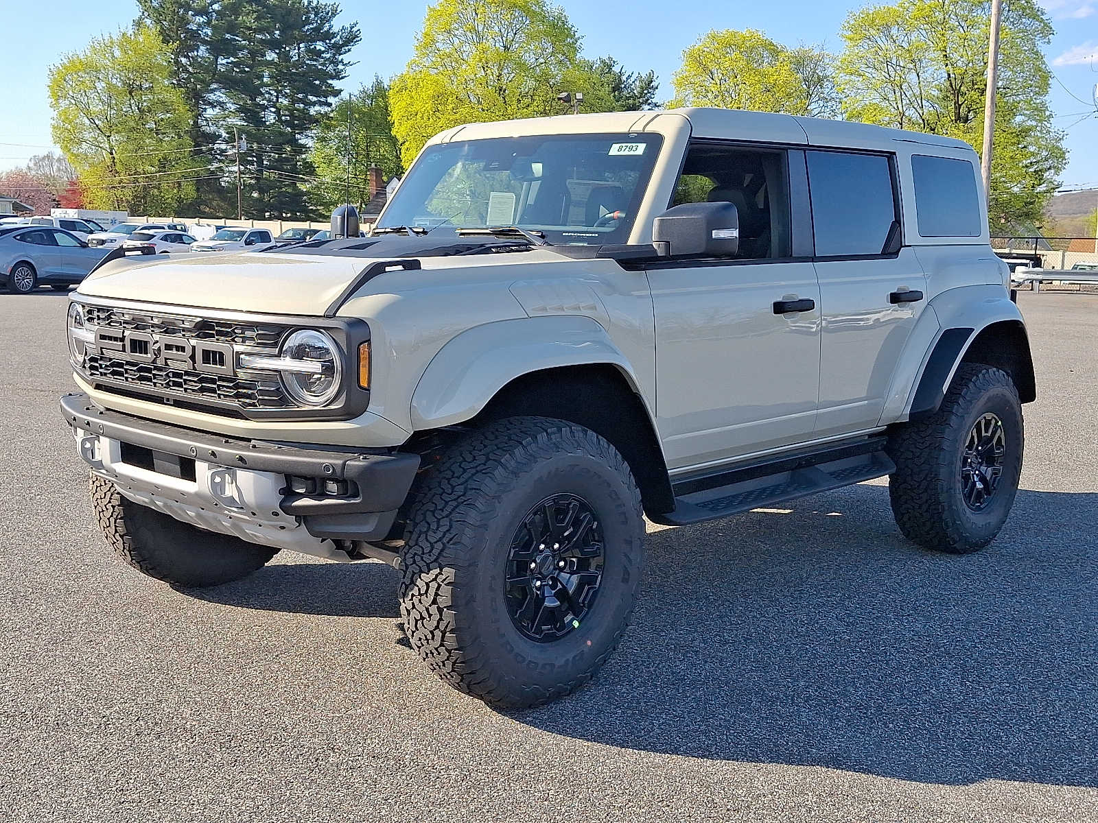 2025 Ford Bronco Raptor photo 3
