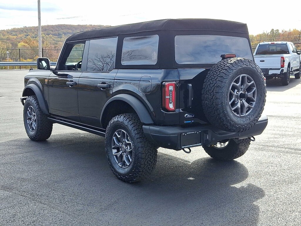 New 2025 Ford Bronco Badlands Advanced 4x4