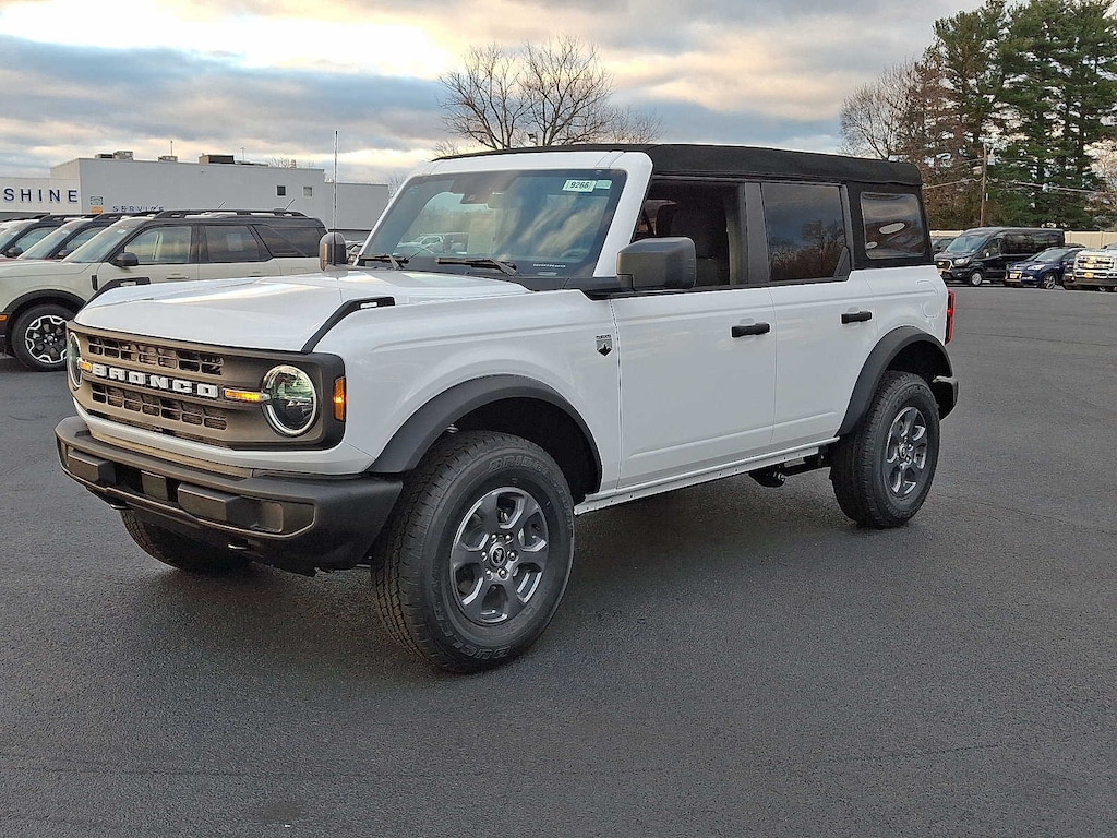 New 2025 Ford Bronco Big Bend 4x4