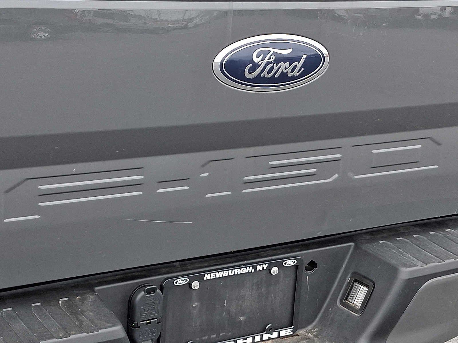 2020 Ford F-150 XL - Photo 25