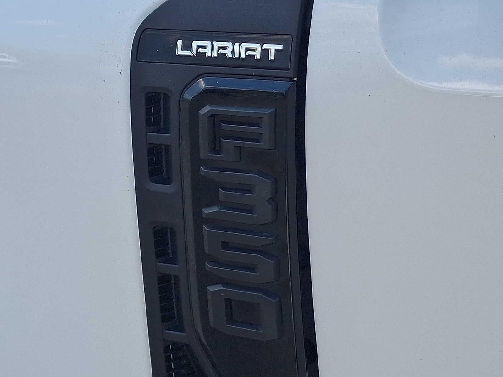 2024 Ford F-350 Super Duty Lariat - Photo 30
