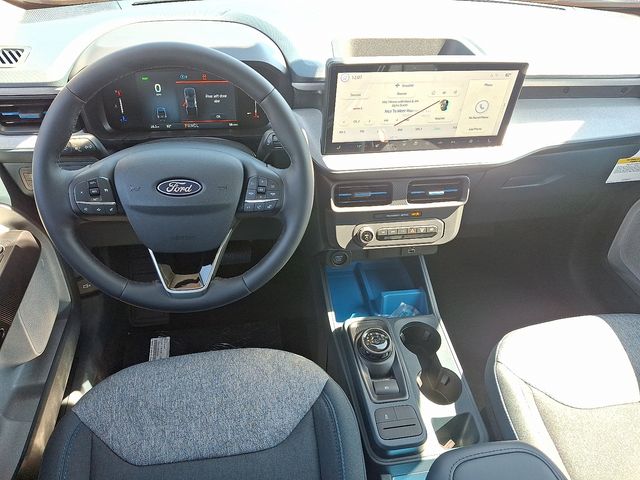 2025 Ford Maverick XLT - Photo 9