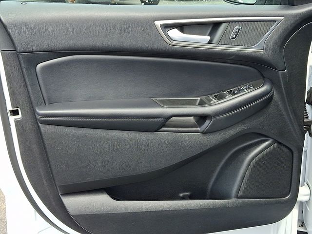 2022 Ford Edge SEL - Photo 12