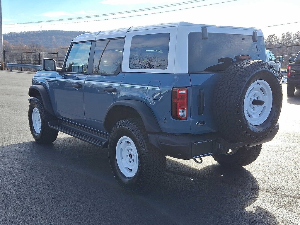 New 2025 Ford Bronco Heritage Edition Advanced 4x4