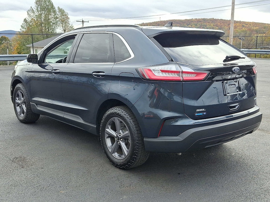 Used 2022 Ford Edge SEL AWD