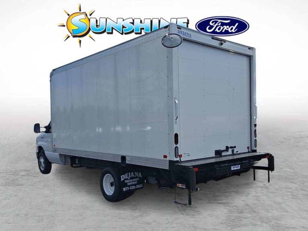 New 2027 Ford E-450SD E-450 DRW Cab/Chassis