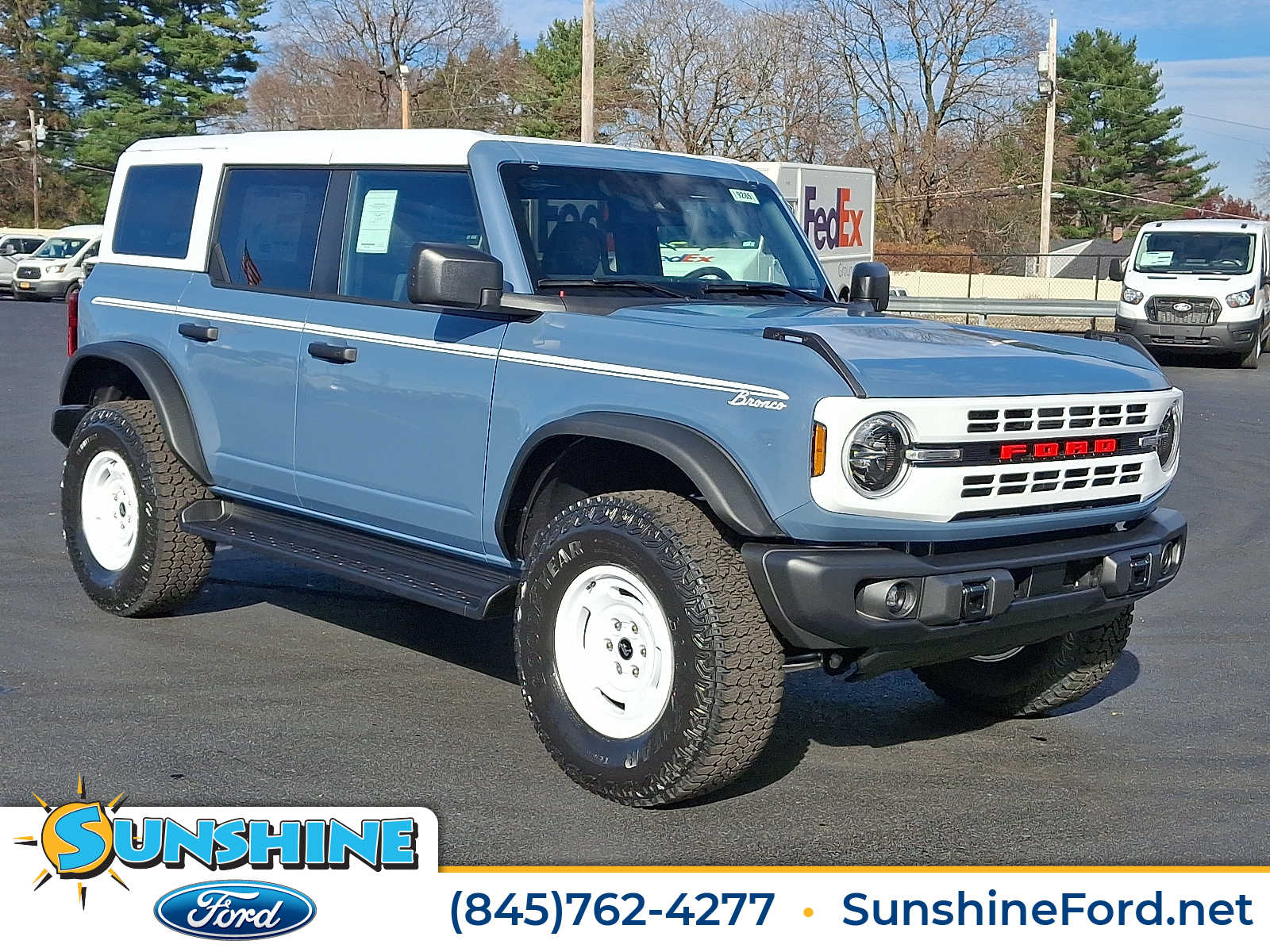 2025 Ford Bronco 4-Door Heritage Editon's photo