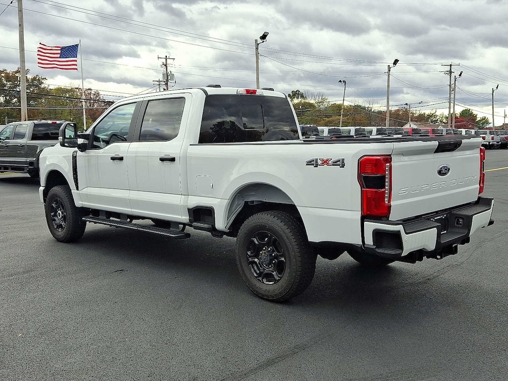 New 2025 Ford Super Duty F-250 SRW F-250 XL TRUCK