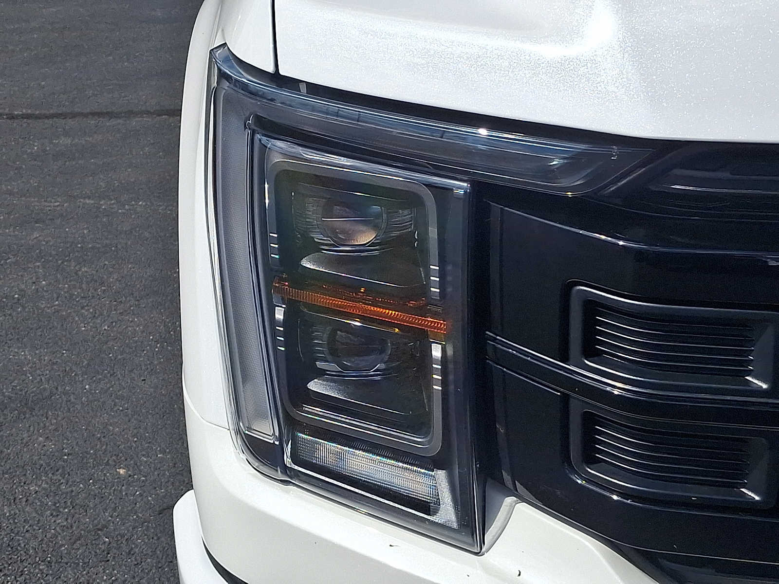 2023 Ford F-150 Lariat - Photo 9