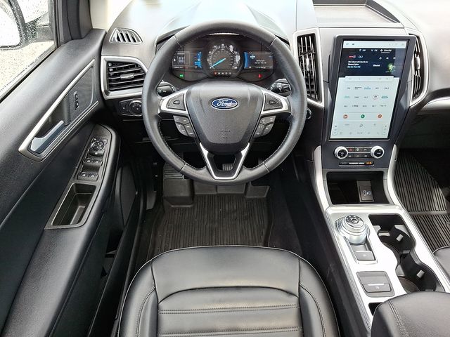 2022 Ford Edge SEL - Photo 11