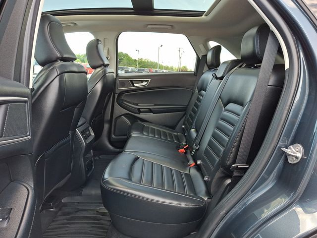 2022 Ford Edge SEL - Photo 10