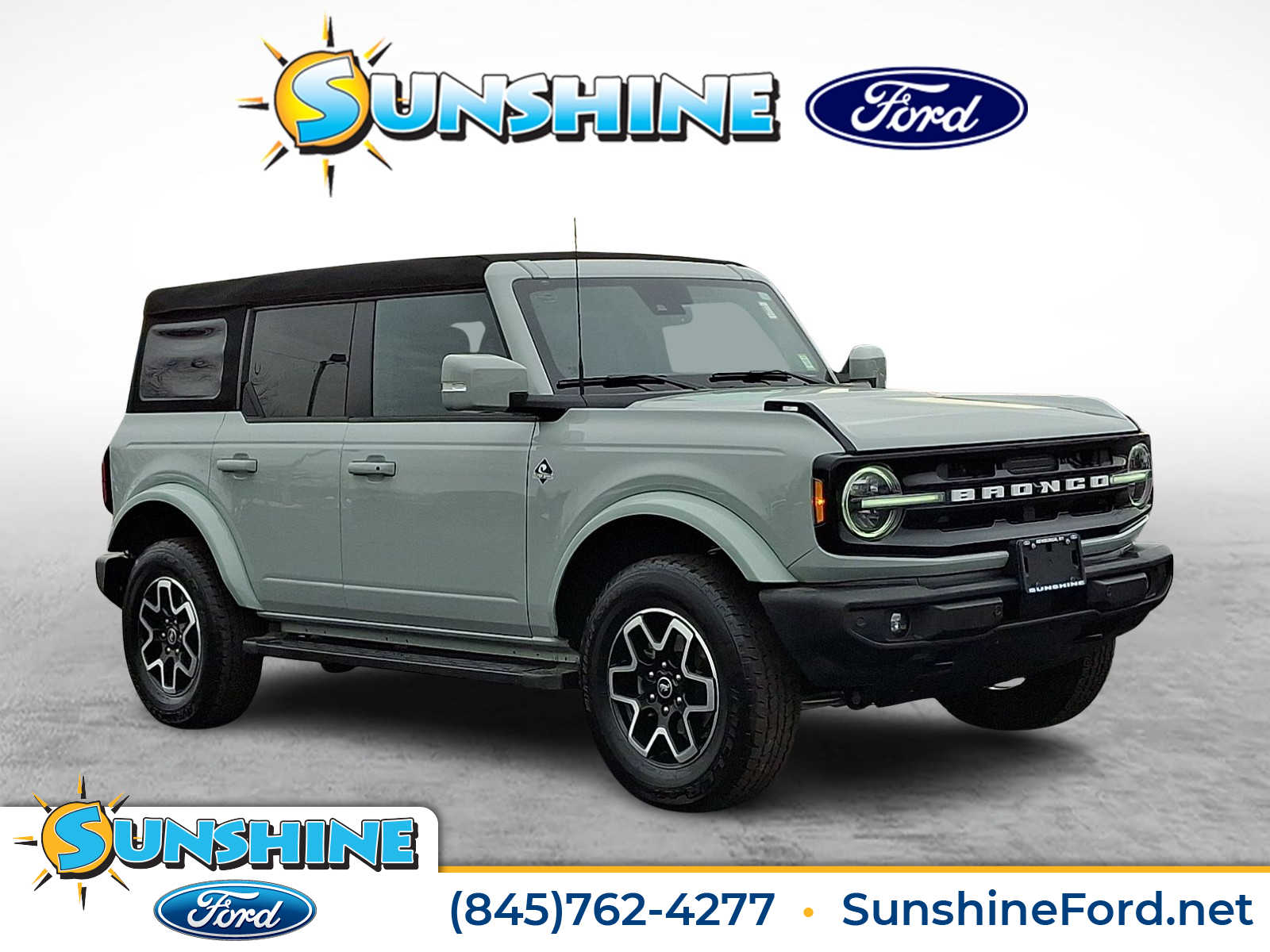 2024 Ford Bronco Outer Banks's photo