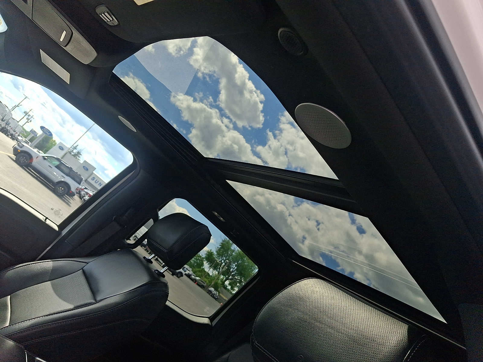 2023 Ford F-150 Lariat - Photo 15