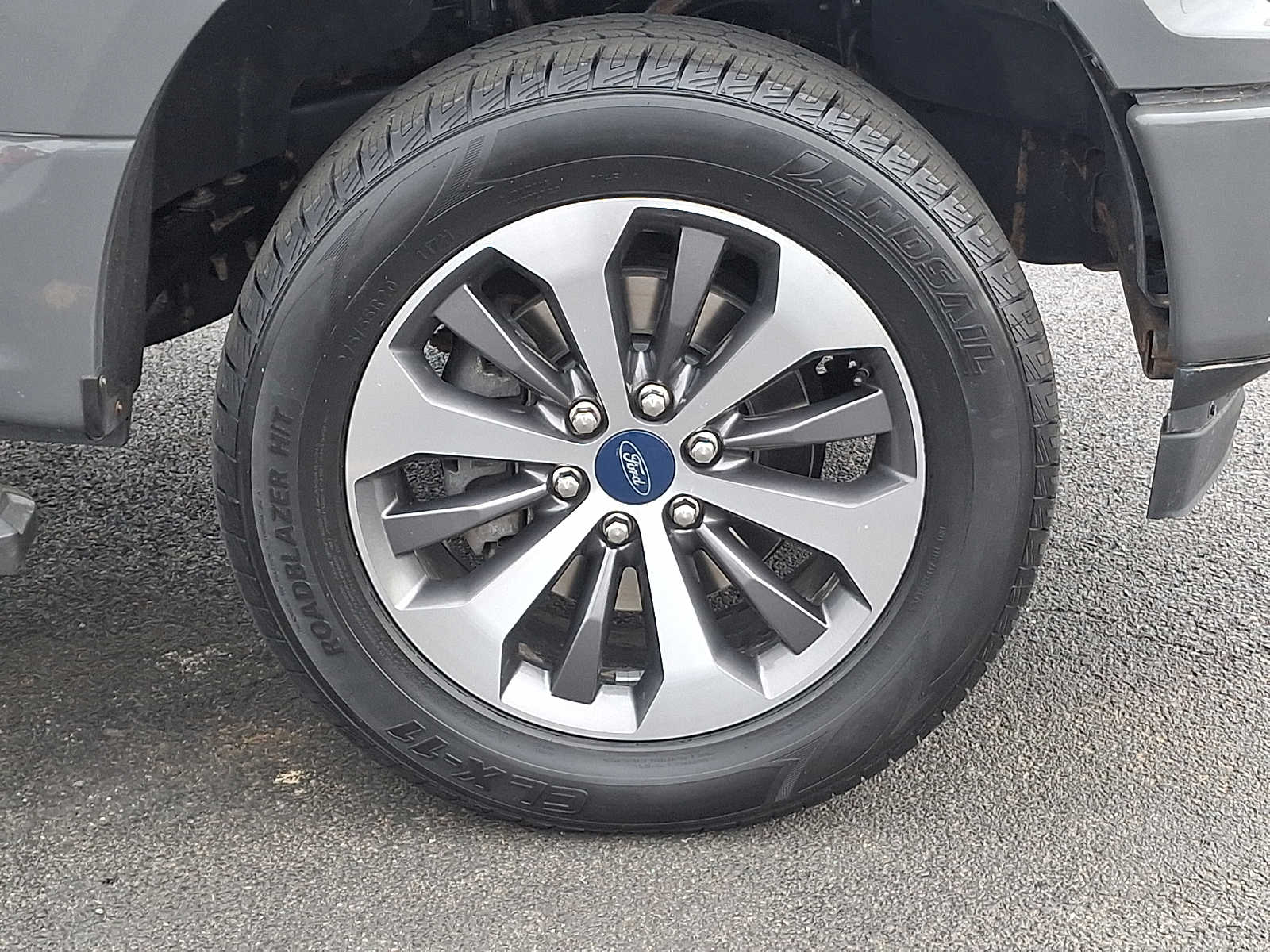 2020 Ford F-150 XL - Photo 8
