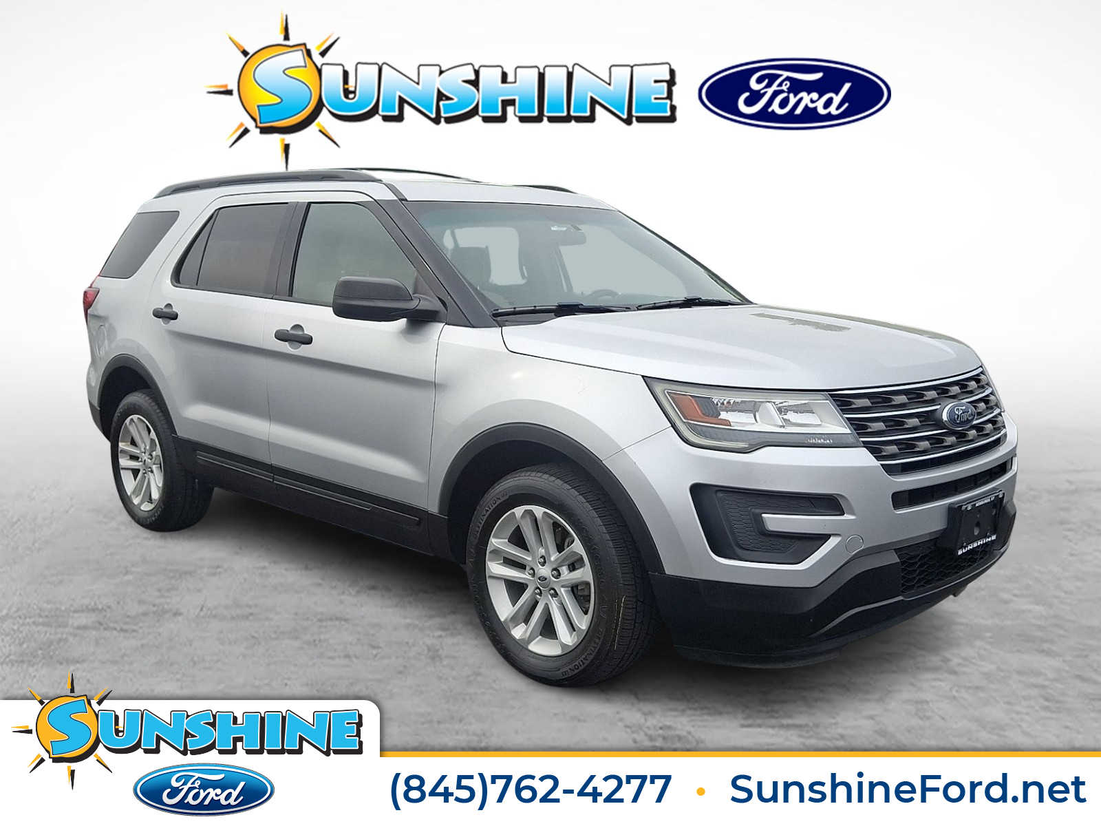 2017 Ford Explorer Base 4WD's photo
