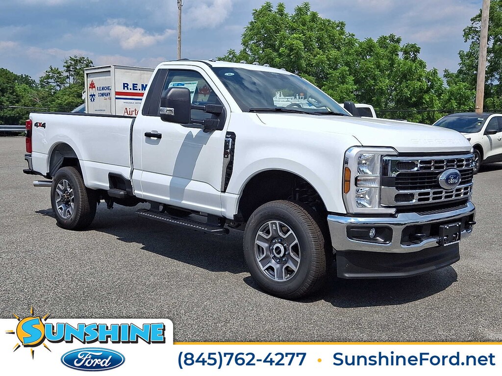 New 2025 Ford Super Duty F-350 SRW F-350 XLT 4WD Reg Cab 8 Box