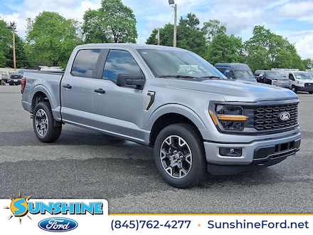 2025 Ford F-150 STX 4WD SuperCrew 5.5 Box