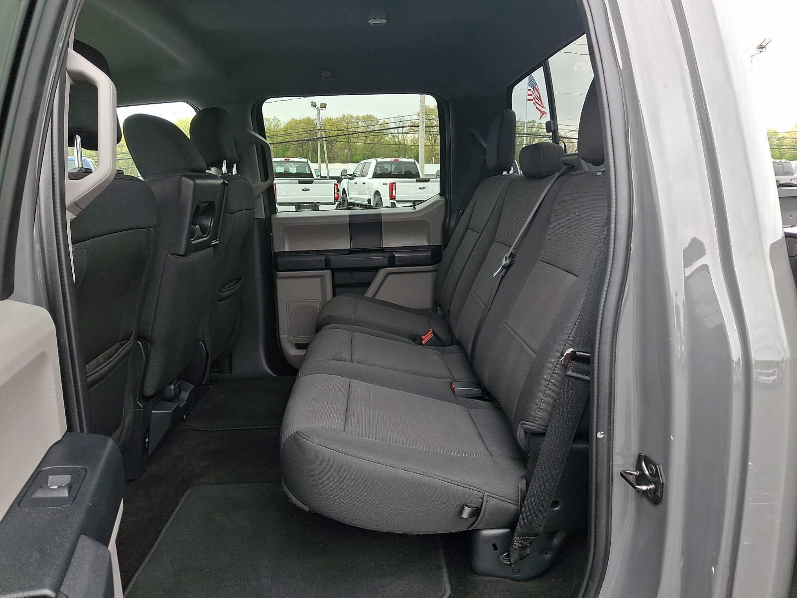 2020 Ford F-150 XL - Photo 10