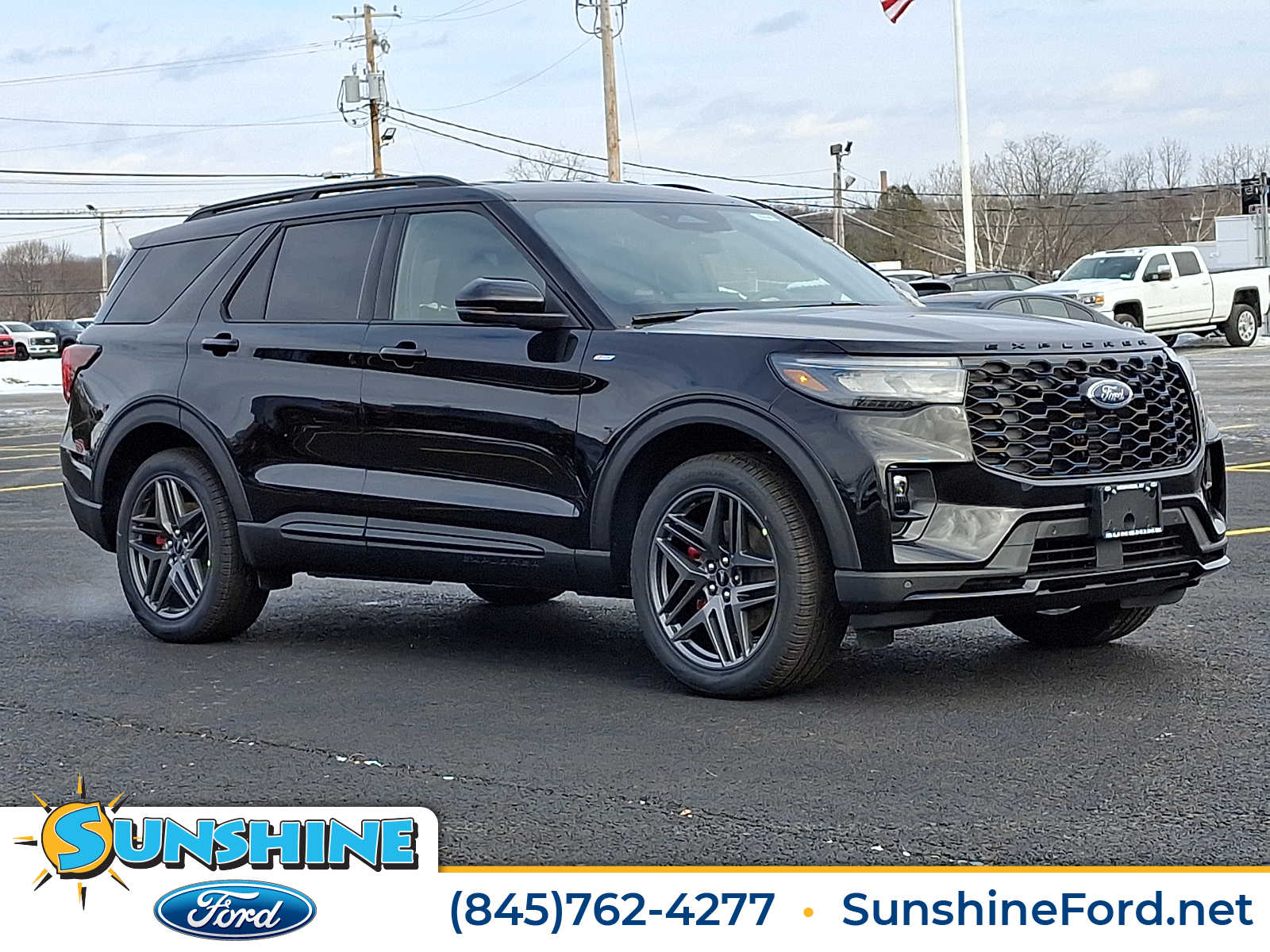 2026 Ford Explorer ST-LINE's photo