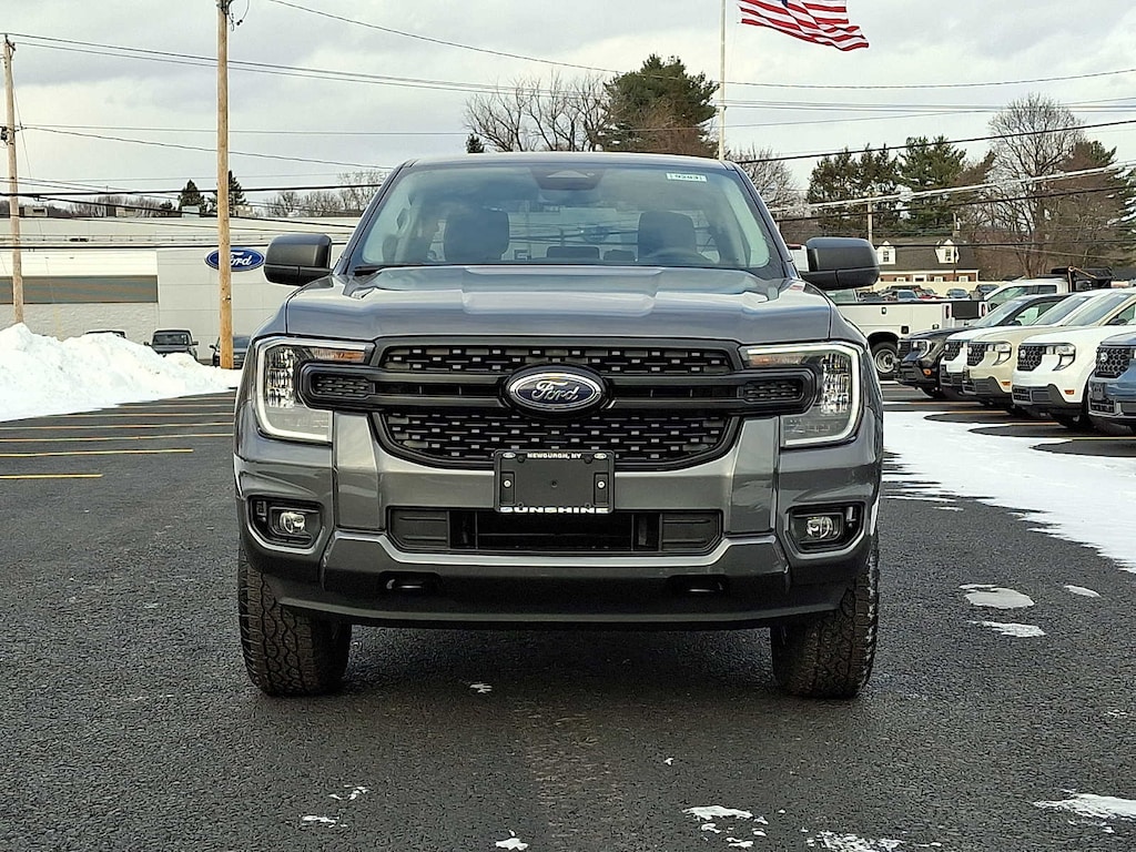 New 2025 Ford Ranger XL 4WD SuperCrew 5 Box