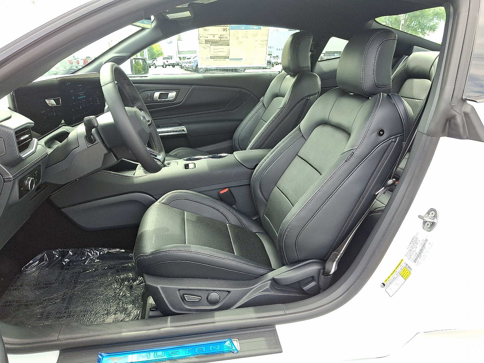 2025 Ford Mustang EcoBoost Premium Fastback - Photo 11