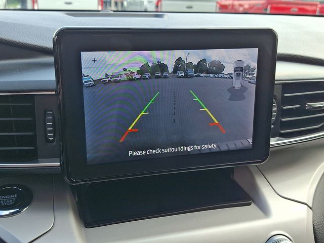 2023 Ford Explorer XLT - Photo 19