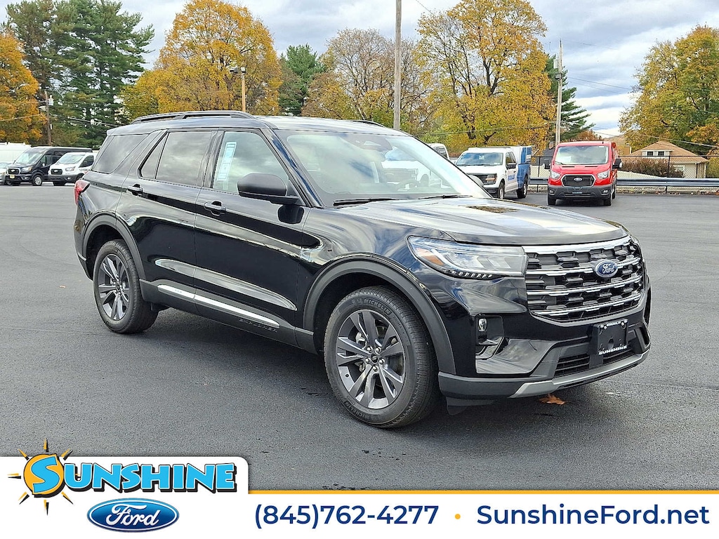 New 2025 Ford Explorer Active 4WD