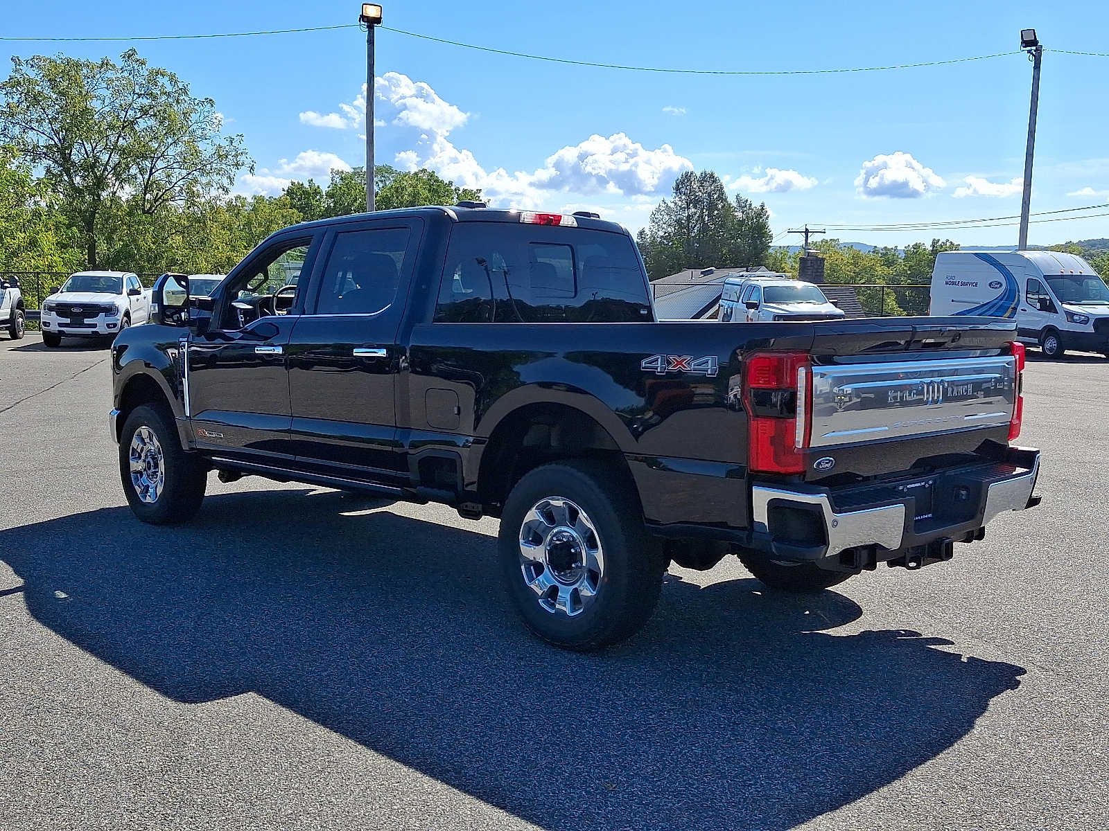 2026 Ford F-350 King Ranch photo 4