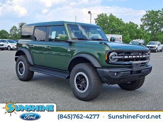 2025 Ford Bronco Outer Banks 4x4