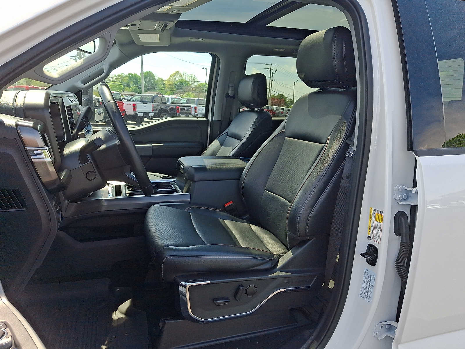 2024 Ford F-350 Super Duty Lariat - Photo 14