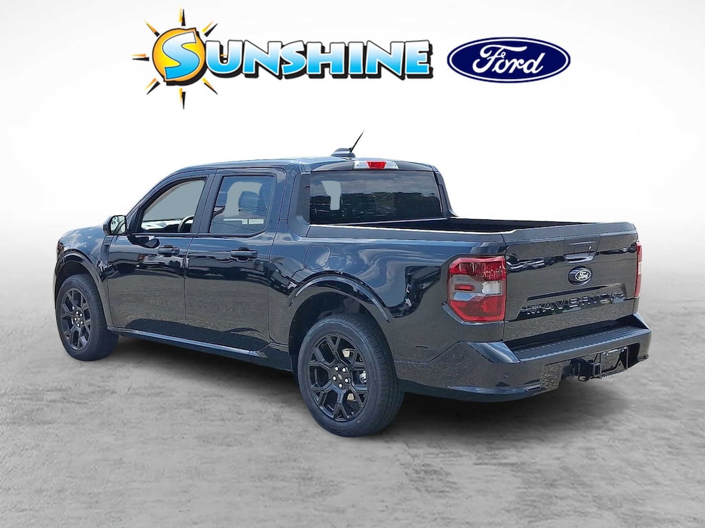 New 2025 Ford Maverick Lobo AWD SuperCrew