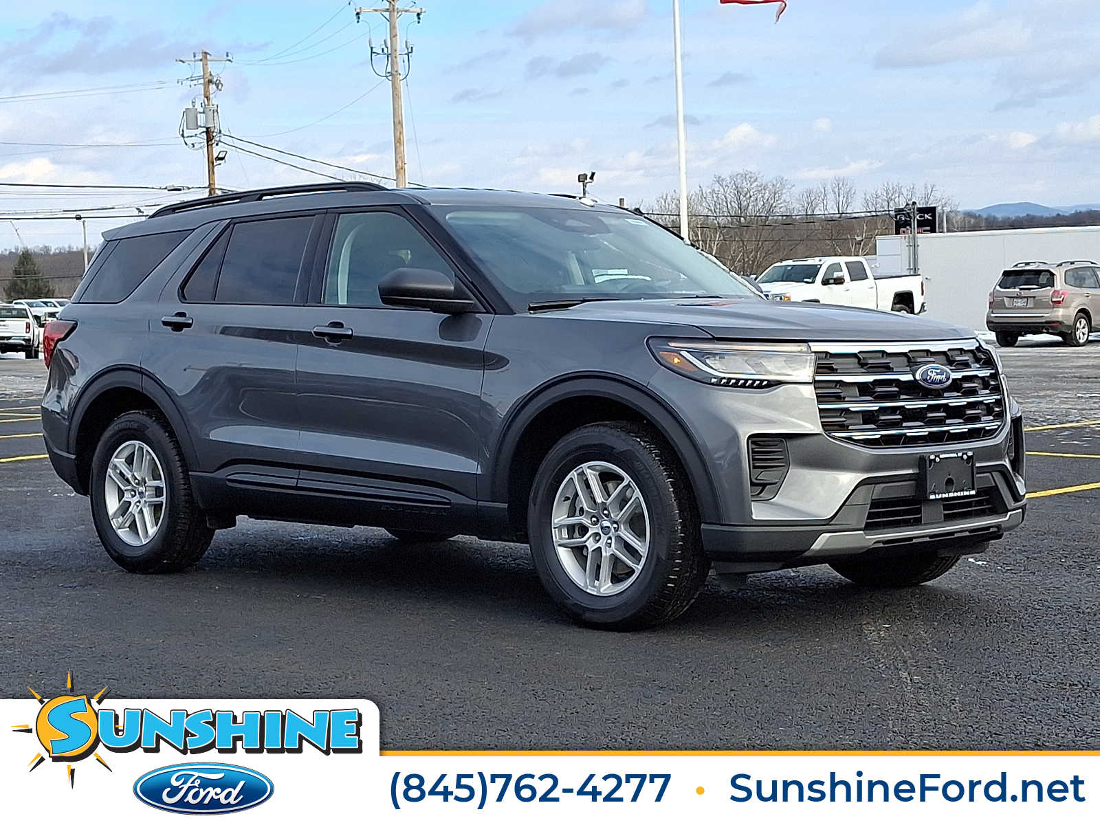 2026 Ford Explorer Active's photo