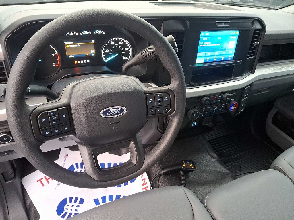 New 2025 Ford Super Duty F-550 DRW F-550 XL