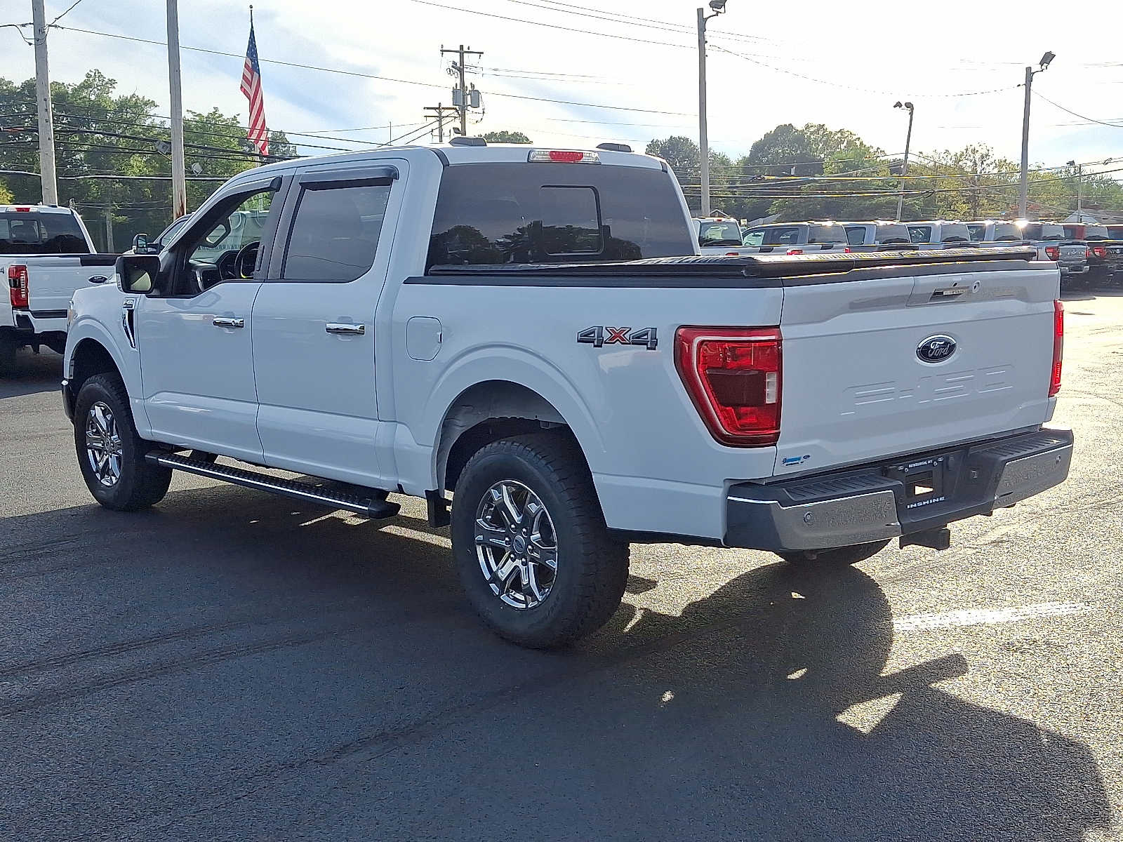 2021 Ford F-150 XLT photo 4