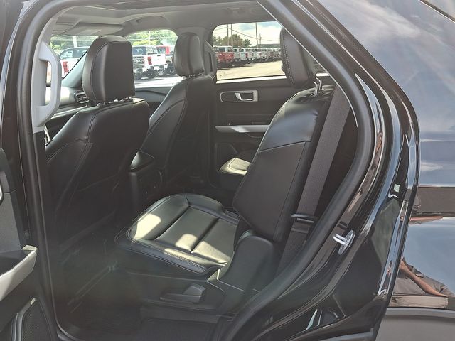 2023 Ford Explorer XLT - Photo 10