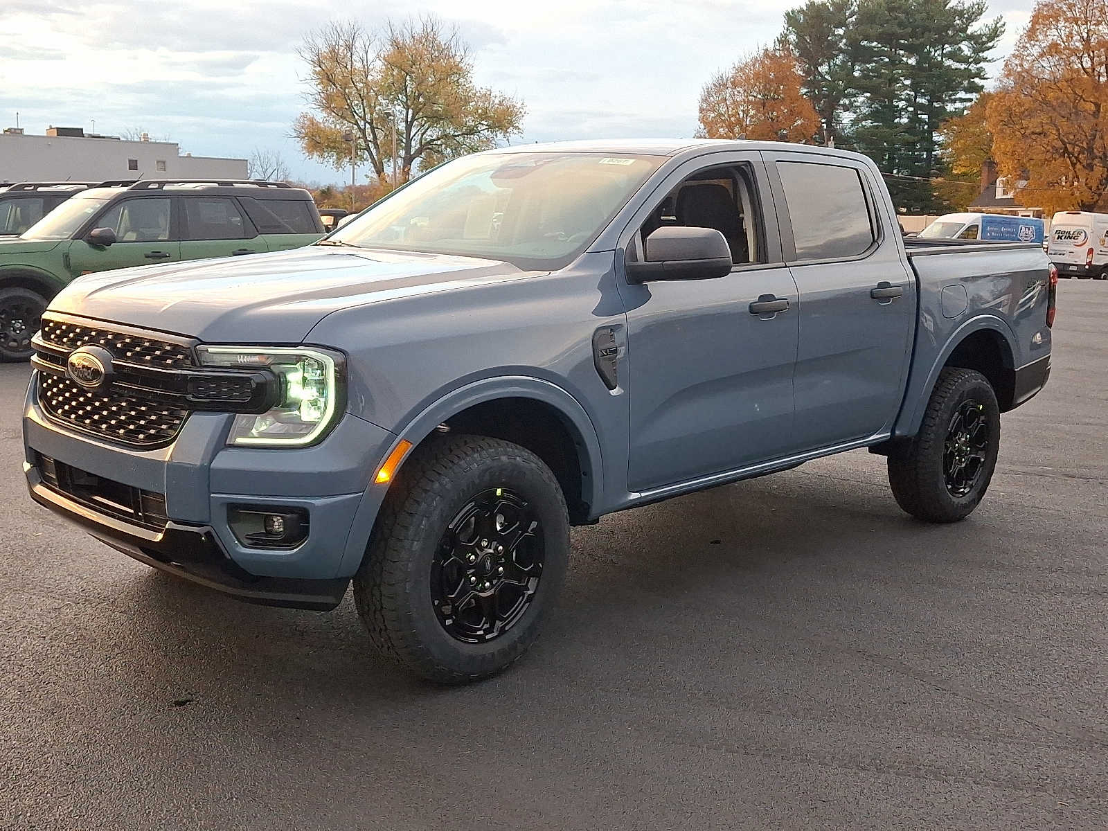 2025 Ford Ranger XLT photo 3