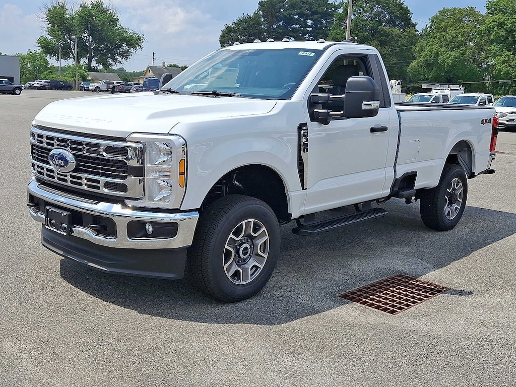 New 2025 Ford Super Duty F-350 SRW F-350 XLT 4WD Reg Cab 8 Box