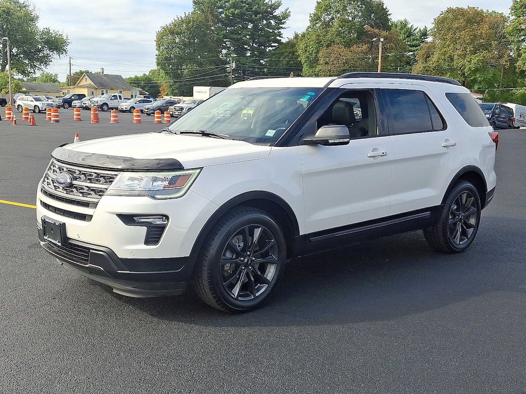 Certified 2018 Ford Explorer XLT 4WD