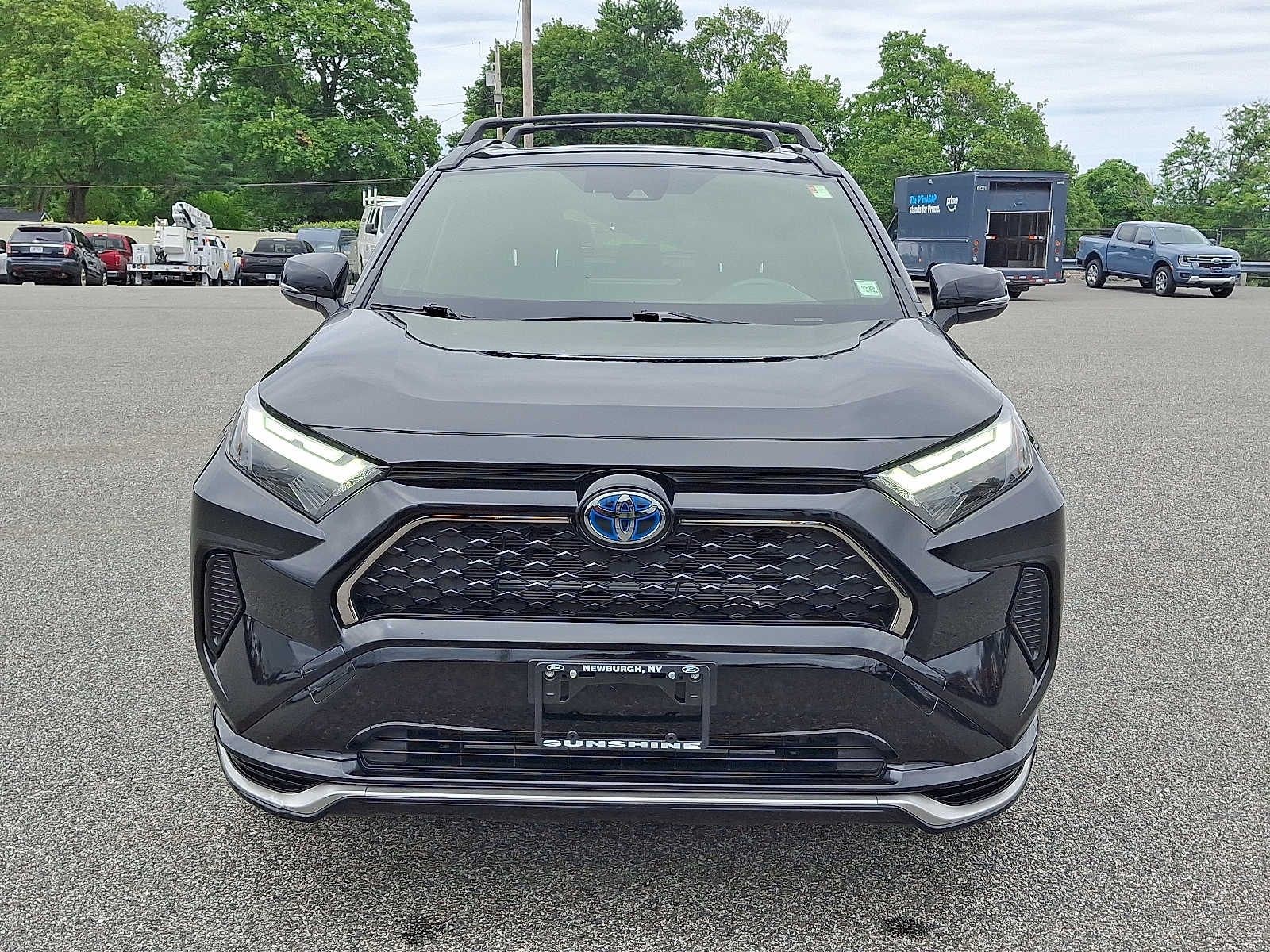 2023 Toyota RAV4 Prime SE photo 2