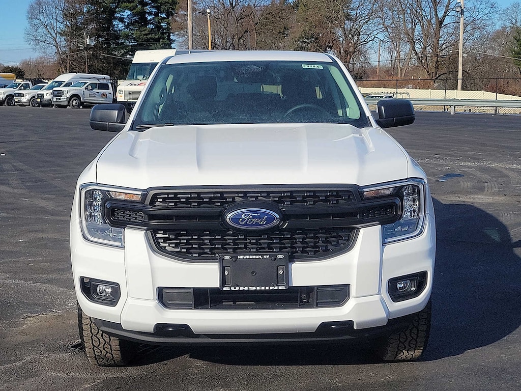 New 2025 Ford Ranger XL 4WD SuperCrew 5 Box