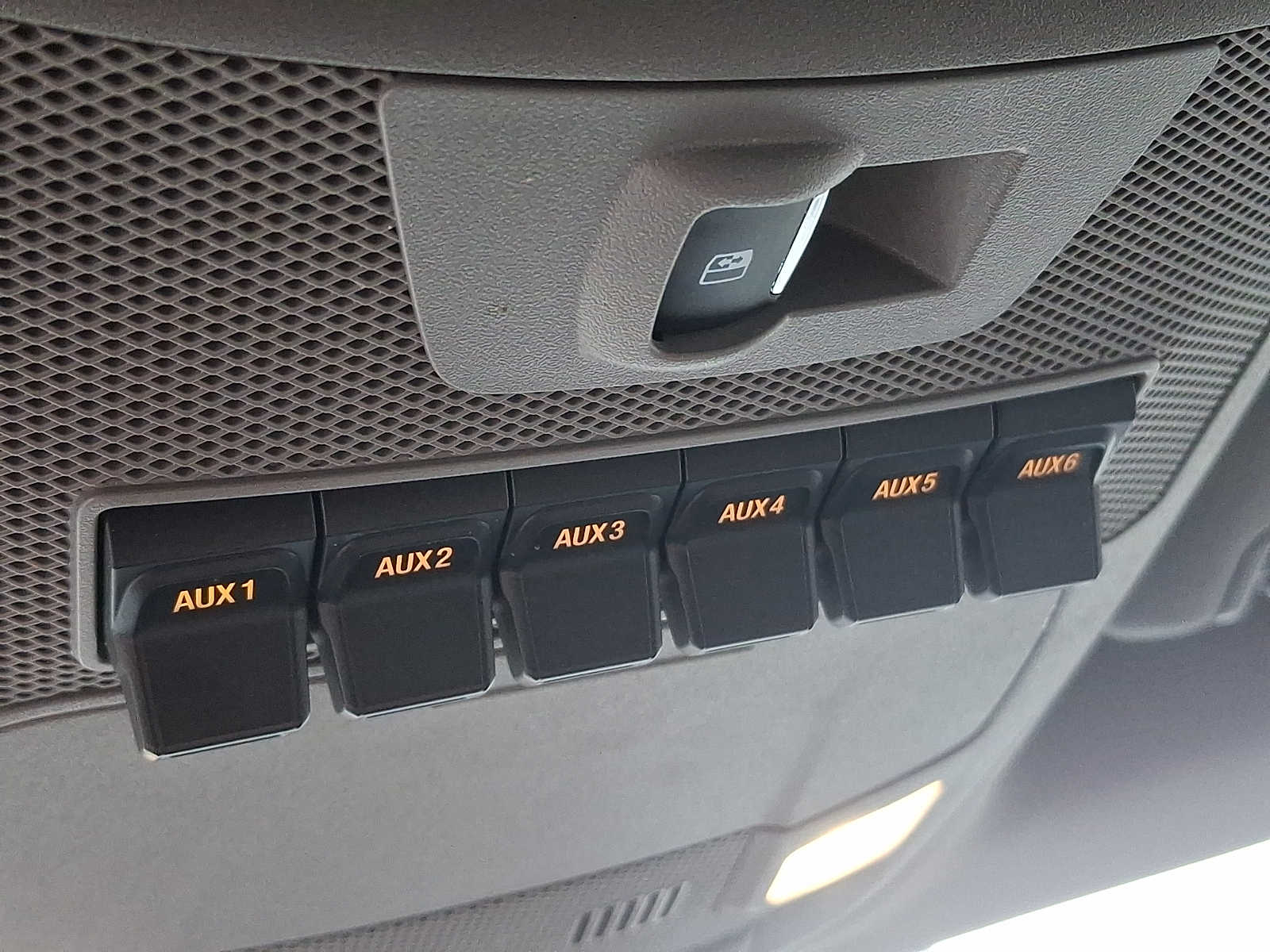 2022 Ford F-350 Super Duty XL - Photo 24