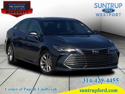 Featured used 2021 Toyota Avalon XLE Sedan A10149 for sale in St. Louis, MO