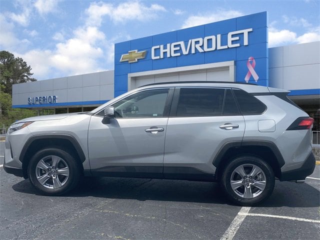 Used 2022 Toyota RAV4 XLE with VIN 2T3W1RFV6NW191781 for sale in Decatur, GA